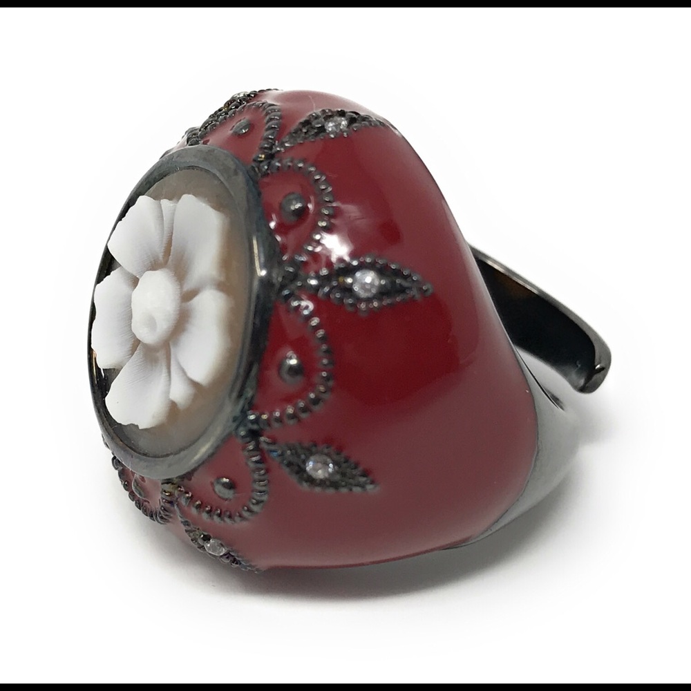 Flower Ring - Picture 4 of 7